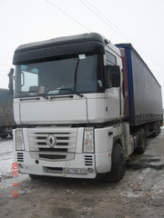 Требубтся водители на Рено Магнум