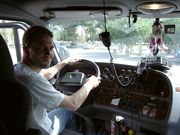 Водитель с категориями C+E, работа в складской логистики в Германии.